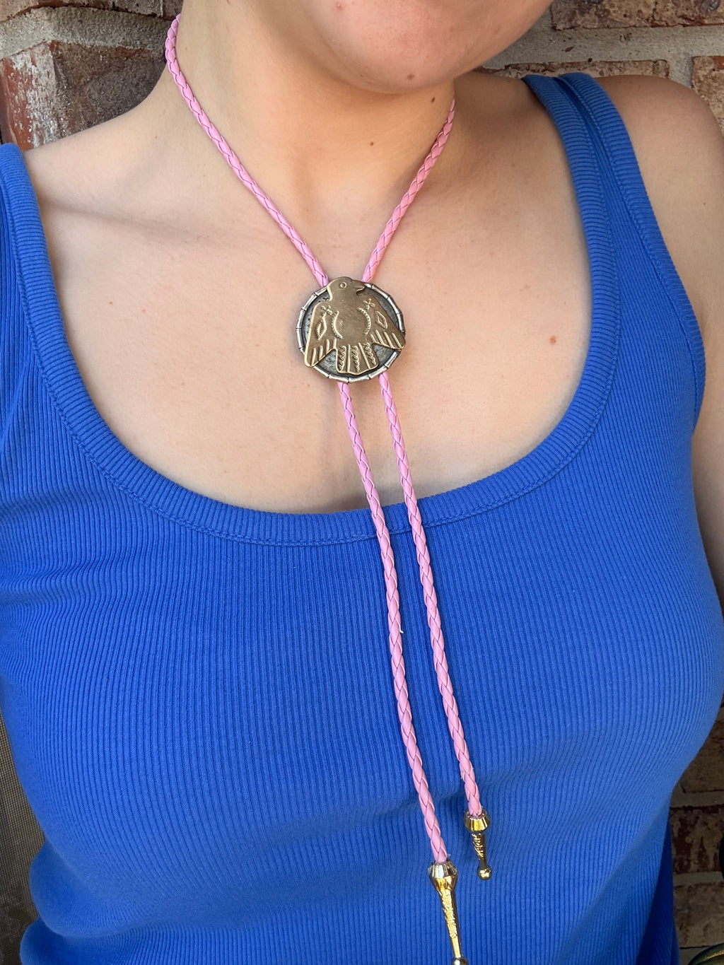 Pink Thunder Bolo