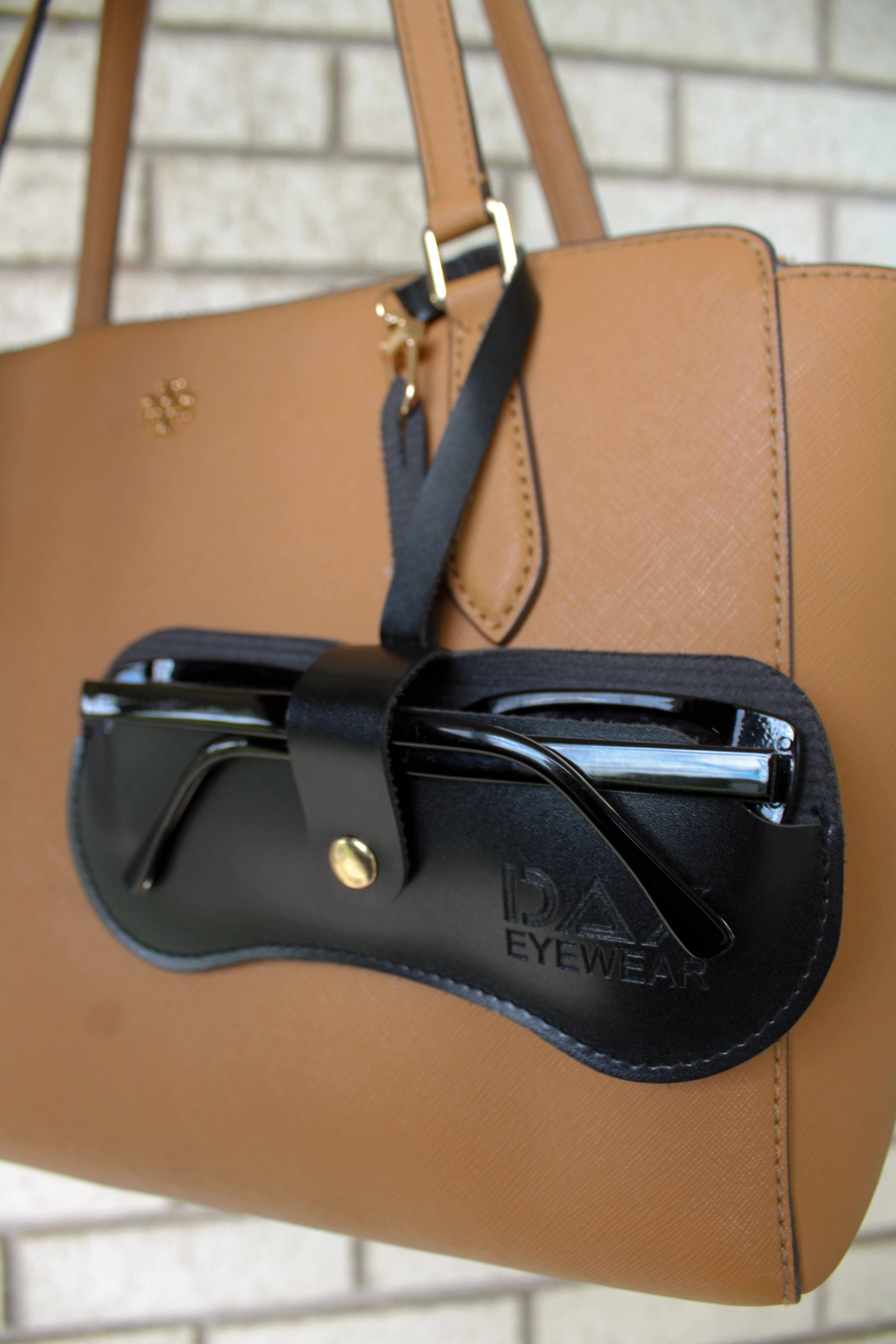 Sunnies Clutch